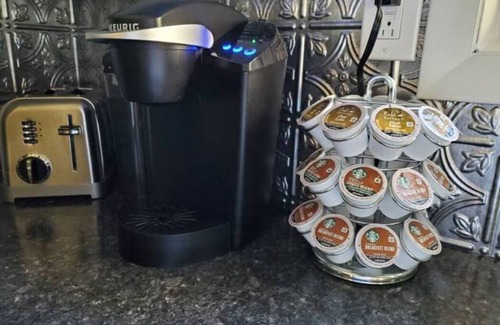 Williamsburg House | Charming 4 Bed/2 Bath Farmhouse - 3.6 Miles to Traverse City Horse Show/GLEF