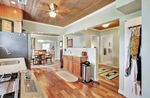 Fort Pierce House | charming 4 bed room house in fort pierce