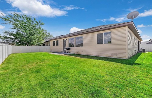 Twin Falls House | Charming 4-bedroom house with AC and WiFi in welcoming Twin Falls