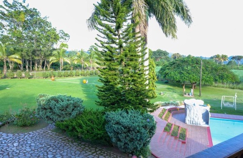 Pena Blanca House | Charming 4-bedroom house in delightful Peña Blanca with WiFi, AC