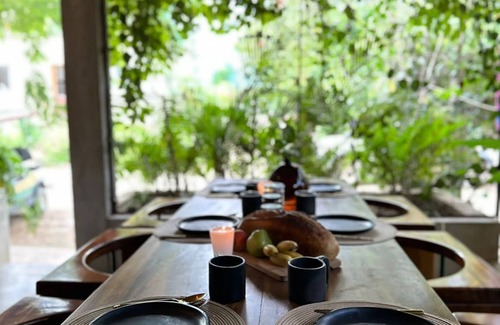 San Francisco Hotel | Charming 8-bedroom hotel with AC, AORA is the place of unforgettable experience.