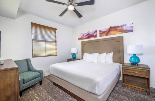 South Scottsdale Resort | Charming and Spacious 2-bedroom Resort with AC, Fitness, and Pool in Scottsdale