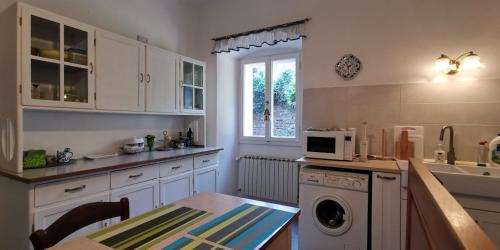 Roiano-Gretta-Barcola-Cologna-Scorcola Apartment | Charming apartment in a 19th century villa