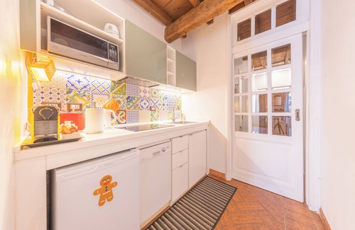 Rione VI Parione Apartment | Charming Apartment in Campo de' Fiori