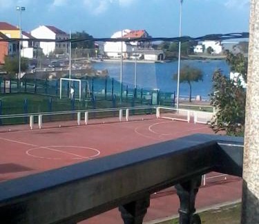 O Grove Apartment | Charming Apartment in El Grove, Sea View