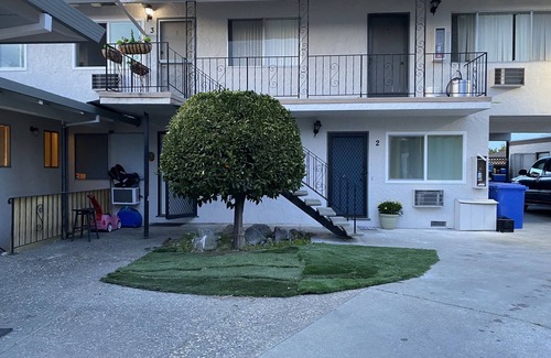 Rose Garden Apartment | Charming Apartment in the heart of Silicon Valley unit 3