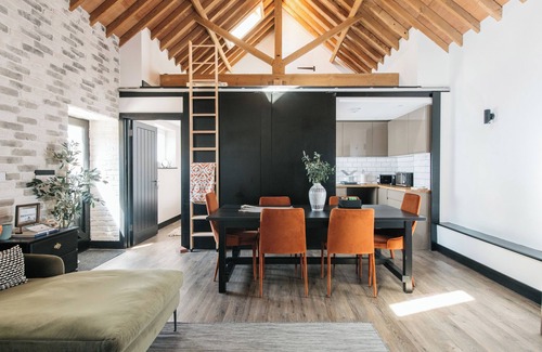 Hemel Hempstead House | Charming Barn in Hertfordshire