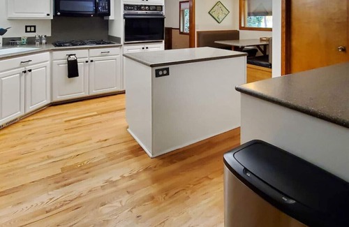 Boise House | Charming Boise Home with Hot Tub on Private Golf Course