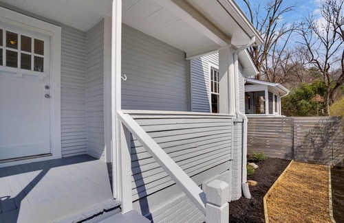 St. Elmo Improvement League House | Charming bungalow in Chattanooga, Tennessee