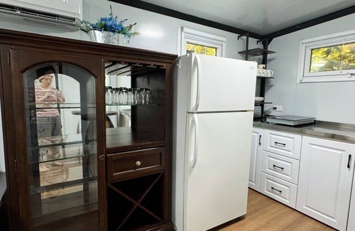 Valinda Cabin | Charming cabin with AC in La Puente