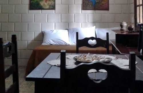 Itamambuca Ski Chalet | CHARMING CHALET FOR UP TO 04 PEOPLE - ITAMAMBUCA BEACH