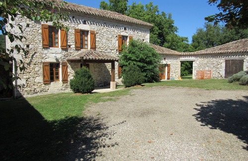 Montaigu-de-Quercy Bed & Breakfast | Charming cottage