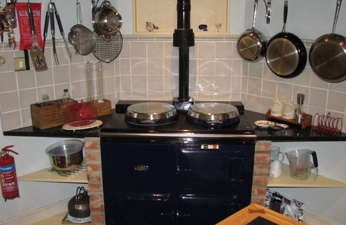 Wimborne Saint Giles House | Charming country cottage in a very quiet village in Dorset. 5 double bedrooms.