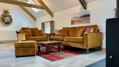 Pencader Apartment | Charming Countryside Barn - Cambrian Cottages