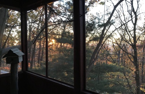 Kabletown Cabin | Charming, Cozy, Mountain Cabin in the Woods