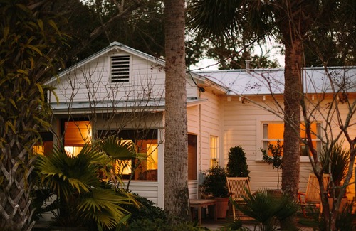 Folly Beach Cottage | Charming designer owned 1940 cottage on Folly. Romantic retreat. Renovated 2020