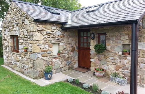 Fourstones Near Bentham Cottage | Charming Detached Completely Private Stone Built Open Plan Cosy Retreat For 2