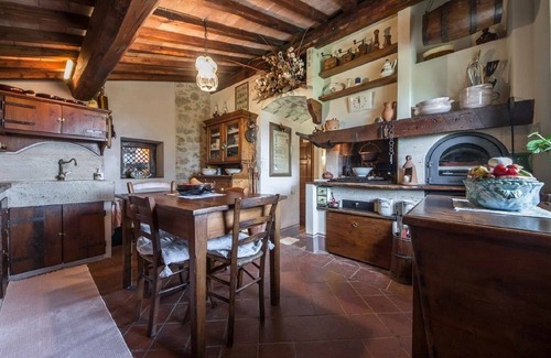 San Macario In Monte House | CHARMING FARMHOUSE BETWEEN VALLEYS AND THE MAGIC SENESE HILLS