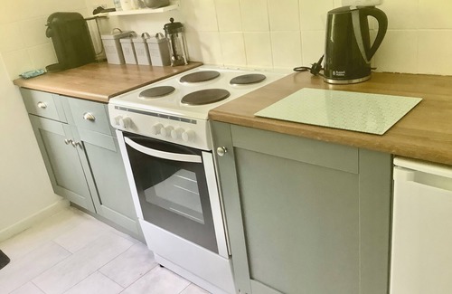 Wareham Apartment | Charming Farm Stay in Dorset. Cozy Self Catering Apartment with scenic views.