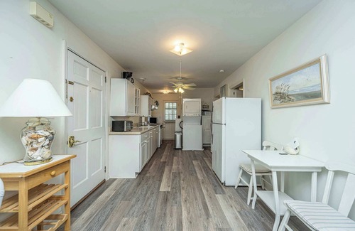 Folly Beach House | Charming Folly Beach Cottage with Dockside Views 🌅