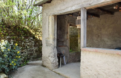 Breuvannes-en-Bassigny Cottage | Charming Countryside Cottage with Garden, Fireplace, and Baby Equipment, Pets Welcome!