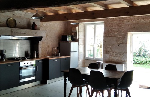 Echire House | Charming gîte near Niort, Marais Poitevin, Puy du Fou, Futuroscope