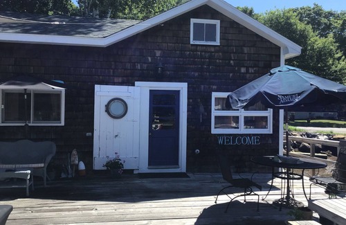 East Boothbay Cottage | Charming garden cottage located on Little River East Boothbay directly on wharf