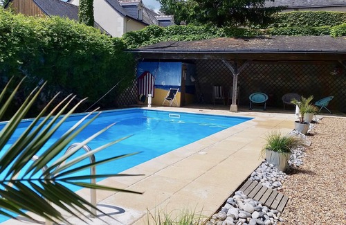 Noizay Cottage | Charming gite between Tours and Amboise, in a winegrower property