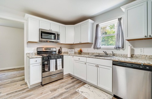 Glens Falls House | Charming Glens Falls Retreat Near Downtown!