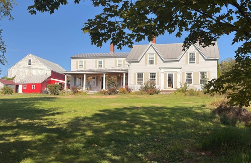 Oakland House | Charming historic guest house on farm 3 bedrooms wood stove pet friendly