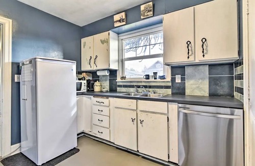 Madison South House | Charming Historical Portland Home with a Huge Fenced Yard