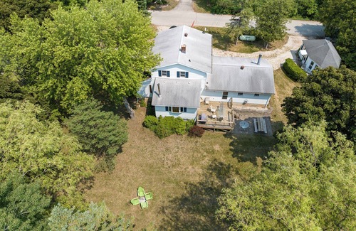 Ephraim Apartment | Charming honeymooners cottage in Ephraim- Charming Deck and privacy!