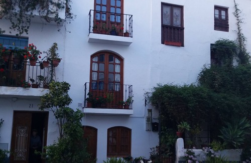 Lanjaron House | charming house in historic spa town picturesque plaza/poolsWIFIAlpujarras Grana