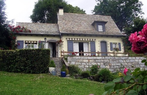 Vic-sur-Cere House | Charming house in Vic Sur Cère