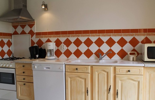 La Roche-Posay House | Charming House Near Connétable Spa, Garden, 2 Bedrooms, Modern Amenities