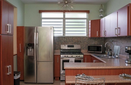 San Jose House | Charming house perfect blend of comfort and convenience/with pool