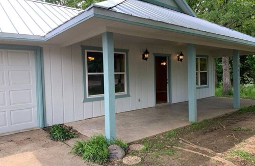 West Tawakoni House | Charming Lake House in West Tawakoni