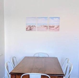 South Bunbury House | Charming Large Home: Modern Comfort and Convenience