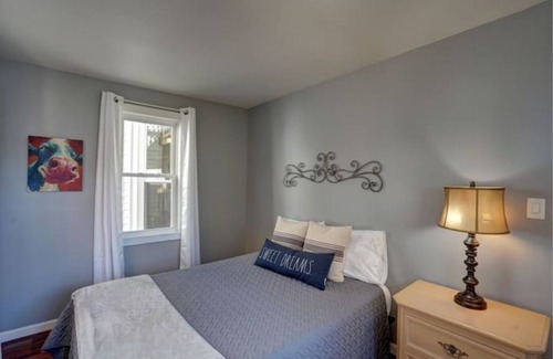 Glens Falls House | Charming large Victorian apartment on quiet street