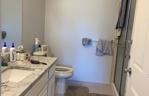 Anchorville Condo | Charming lower level 2-bedroom condo in wonderful Clinton Twp with WiFi, AC