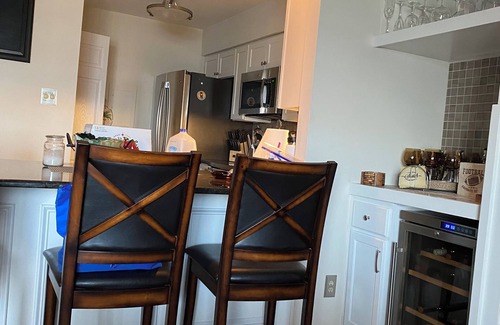 Somers Point Condo | Charming Marina 2-bedroom condo in delightful Somers Point with AC, WiFi