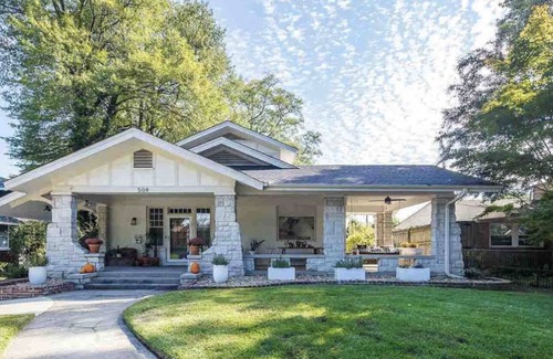 Evergreen House | Charming Midtown Bungalow minutes from downtown