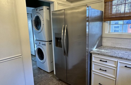 Cherry Street House | Charming Midtown Bungalow