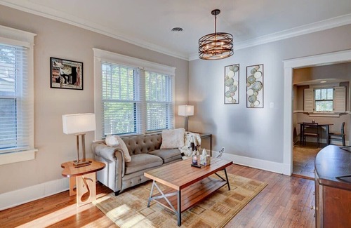 Evergreen House | Charming Midtown-Evergreen Bungalow