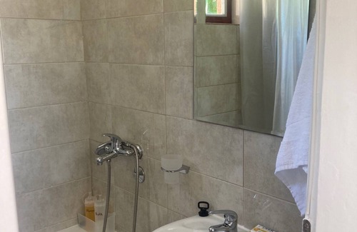 Niksic House | Charming Nikšić House with Private Entrance & Modern Amenities