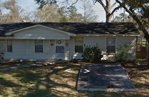 Beaumont House | Charming Oasis in Beaumont Texas!