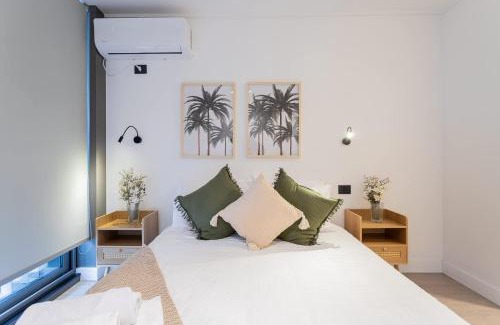 Apoquindo Apartment | Charming Parque Arauco mall For 3 people