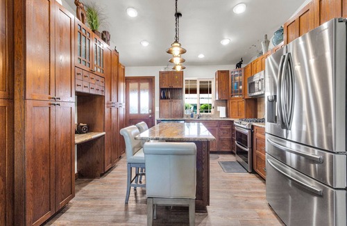 Gilbert House | Charming, Pet-friendly, 3-bedroom home in Gilbert with AC, WiFi, pool, hot tub