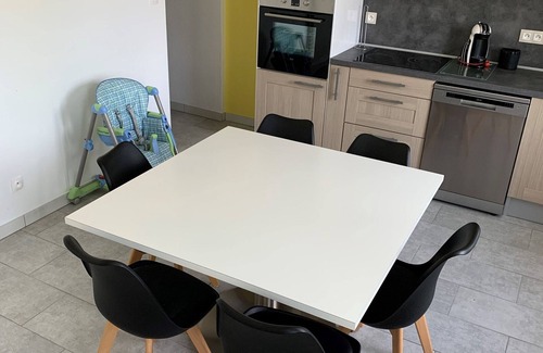 Forges-sur-Meuse Cottage | Charming Renovated Home near Verdun with Modern Amenities, Terrace, and Garden