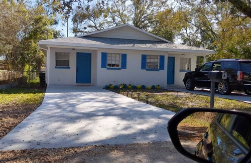 Tampa Villa | Charming Renovate Home by YBOR and Downtown